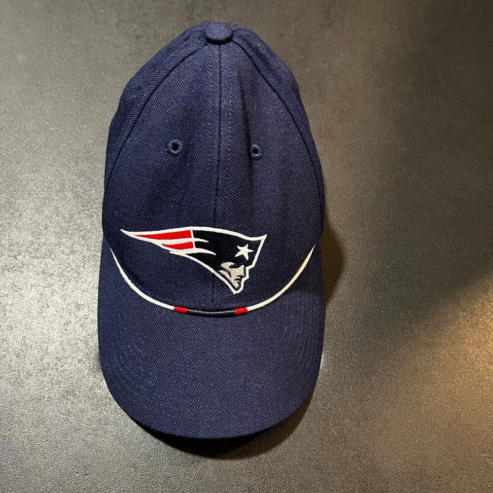 New England Patriots Hat Adidas Size 6 3/4 Navy Red White NFL 100% Wool
